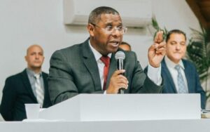 Pastor Osiel alerta sobre mudança na Assembleia de Deus: 'Fé materialista'